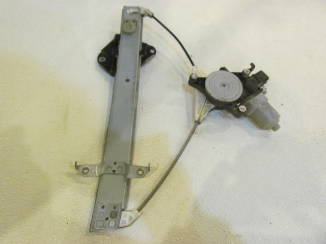 2008 Subaru WRX Rear RH Passenger Window Motor & Regulator