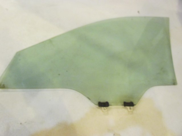 2008 Subaru WRX Front RH Passenger Door Glass