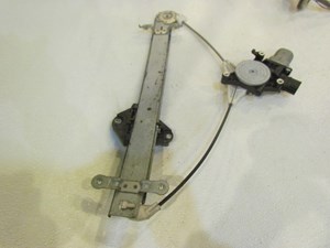 2008 Subaru WRX Front LH Driver Window Motor & Regulator