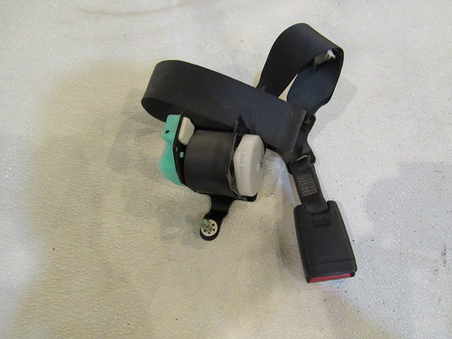 2008 Subaru WRX Rear Center Seat Belt & Buckle