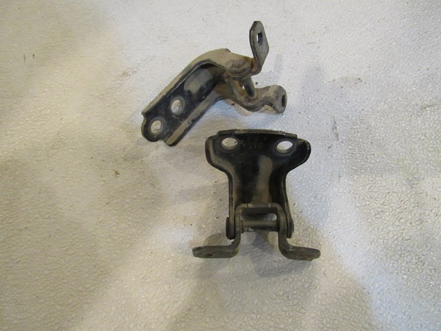 2008 Subaru WRX Rear LH Driver Door Hinges