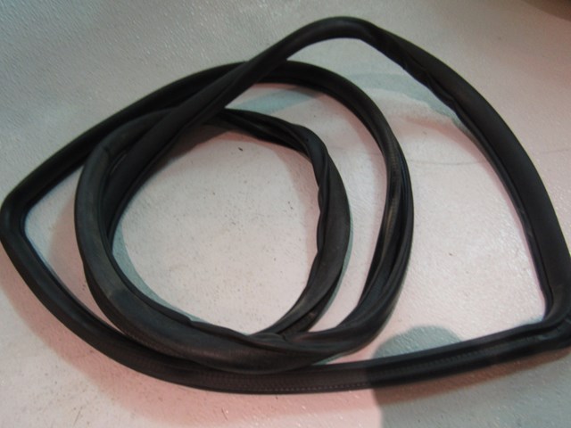 2008 Subaru WRX Rear RH Passenger Door Seal