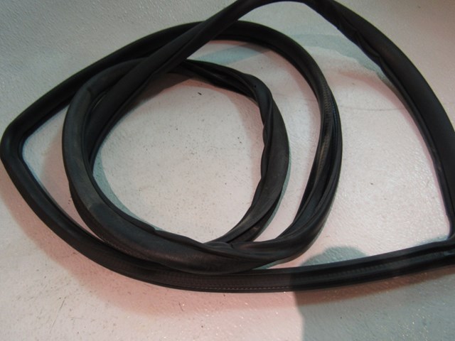 2008 Subaru WRX Rear RH Passenger Door Seal
