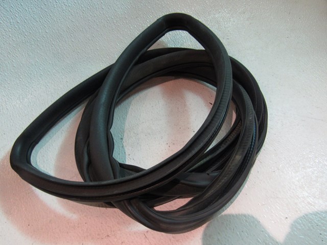 2008 Subaru WRX Rear RH Passenger Door Seal