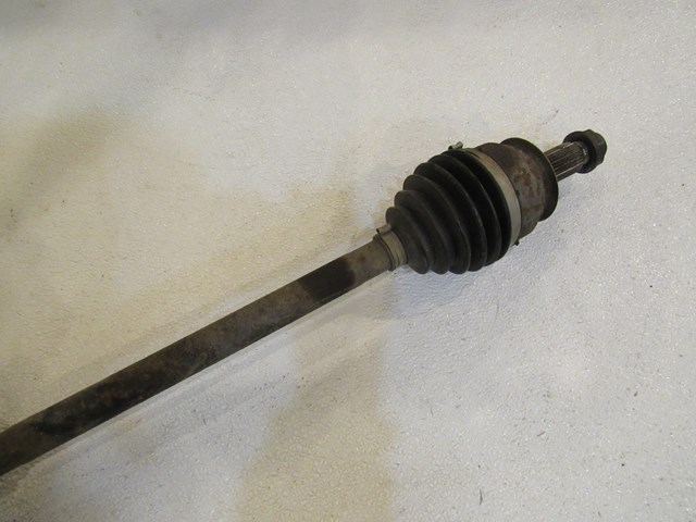 2008 Subaru WRX Front RH Passenger Axle