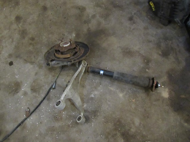 2007 Infiniti M35 S Rear Active Steer Rear RH Spindle & Strut