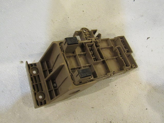 2008 Subaru WRX Interior Fuse Box 82201FG010