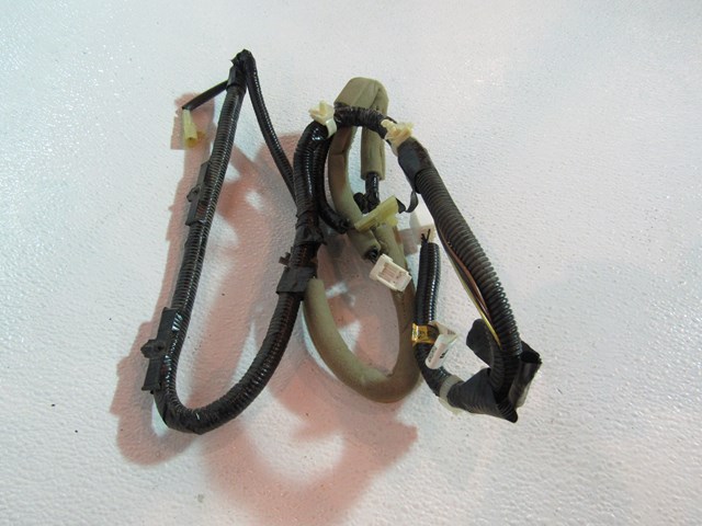 2008 Subaru WRX Trunk Lid Wiring 81811FG000