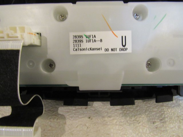 2012 Infiniti G37 Coupe Navigation Controls w/Vents 28395 1UF1A