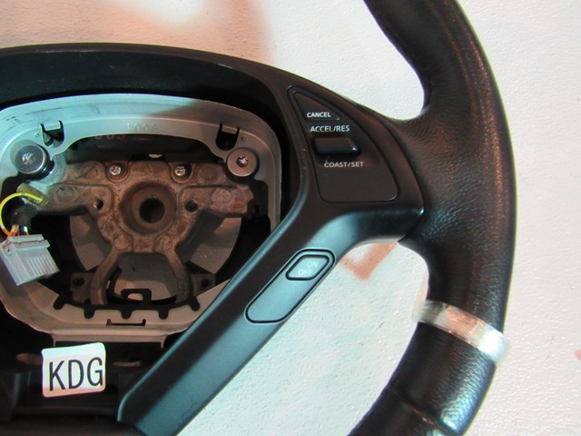 2012 Infiniti G37 Coupe Steering Wheel