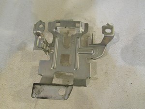 2012 Infiniti G37 Coupe IPDM Bracket