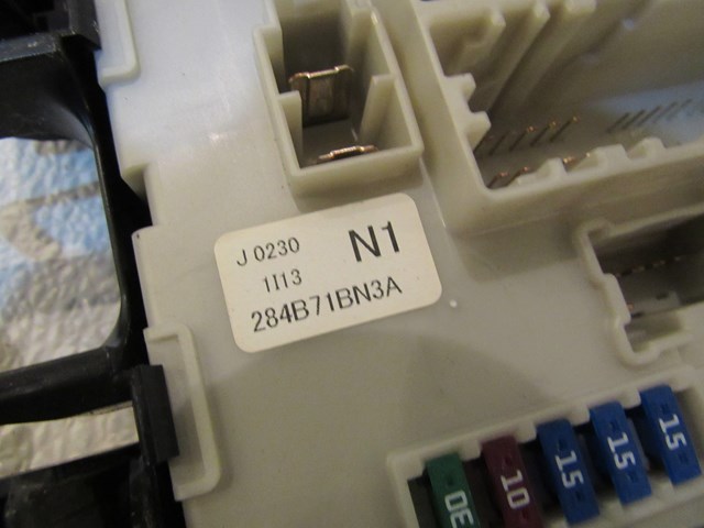 2012 Infiniti G37 Coupe IPDM Fuse Box 284B71BN3A