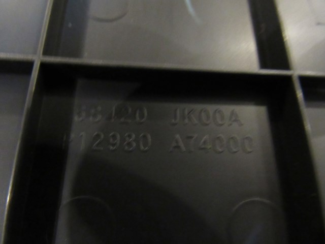 2012 Infiniti G37 Coupe RH Pass Dash End Trim 68420 JK00A