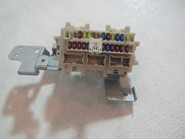 2012 Infiniti G37 Coupe Interior Fuse Box