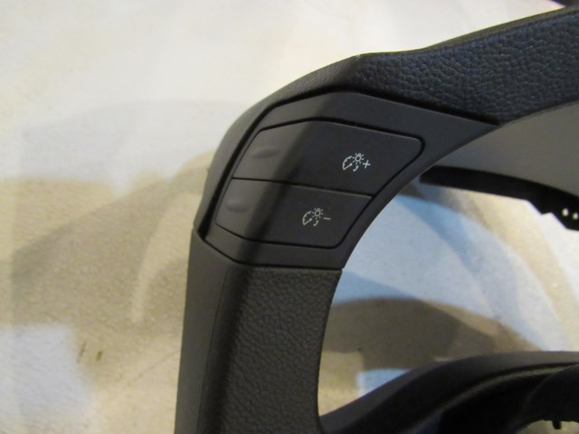 2012 Infiniti G37 Coupe Speedometer & Column Surround