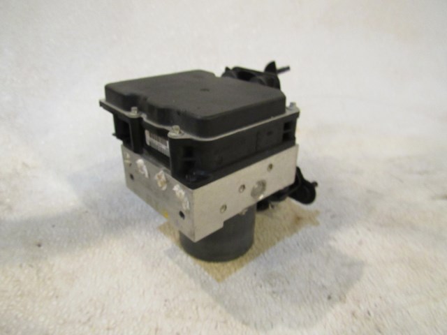 2012 Infiniti G37x Coupe ABS Pump 47660 1NL2A