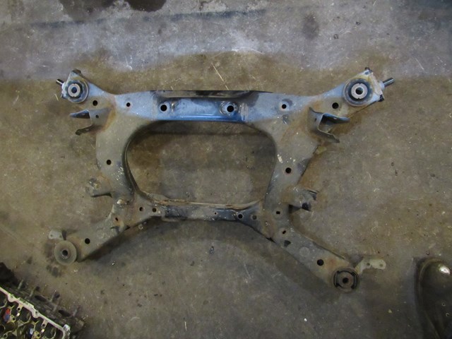 2012 Infiniti G37X Coupe Rear Subframe