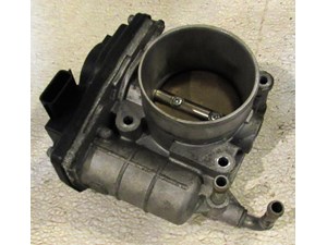 2012 Infiniti G37x Coupe Throttle Body