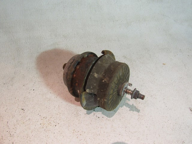 2012 Infiniti G37 Coupe LH Driver Engine Mount