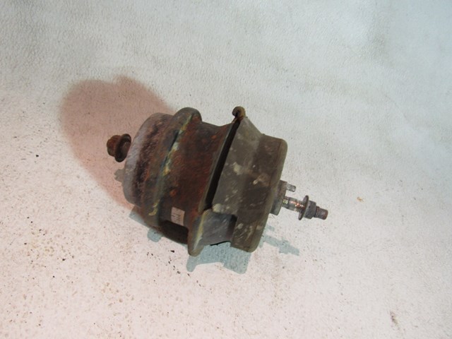 2012 Infiniti G37 Coupe LH Driver Engine Mount