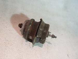 2012 Infiniti G37 Coupe LH Driver Engine Mount