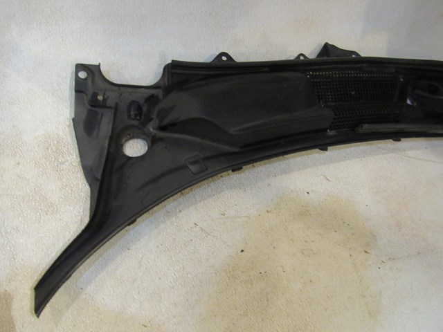 2007 Nissan 350z LH Driver Wiper Cowl w/Seal 66863 CD010