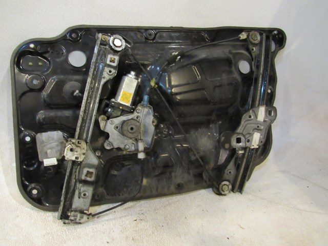 2007 Nissan 350z LH Driver Window Motor & Regulator 80731 CD00A