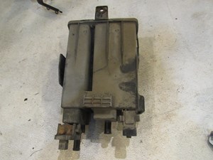 2007 Nissan 350z Convertible Fuel Vapor Canister