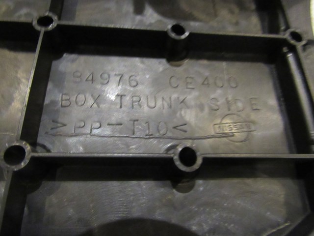 2007 Nissan 350z Convertible LH Driver Trunk Spacer 84976 CE400