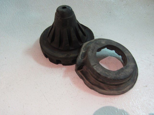 05 06 07 Nissan 350z Convertible Coil Spring Bushing
