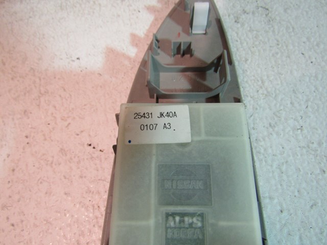 2007 Infiniti G35 Sedan Rear LH Driver Door Switch 25431 JK40A