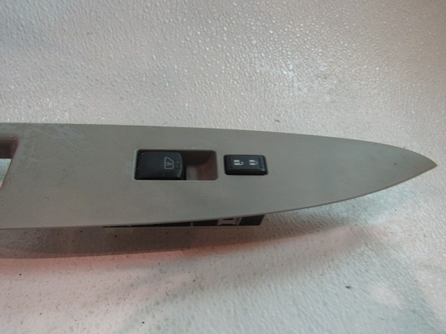 2007 Infiniti G35 Sedan Front RH Door Switch-Stone-See photos