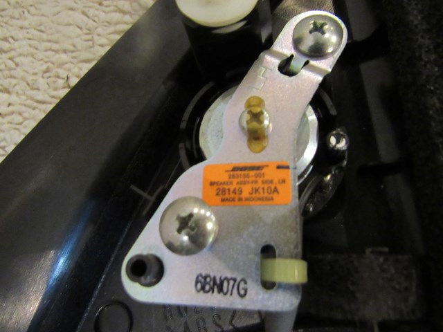 2007 Infiniti G35X Sedan LH Driver Front Sail Panel 