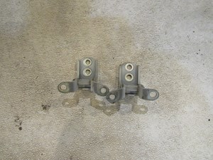 2007 Infiniti G35X Sedan RH Passenger Front Door Hinge Set 