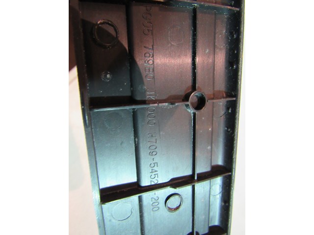 2007 2008 Infiniti G35 Sedan LH RH Front Door Sill Kick Plate 769B0 JK000