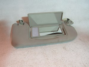 2007 2008 Infiniti G35 Sedan RH Passenger Sun Visor