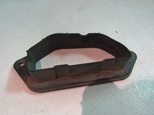 2007 Infiniti G35X Sedan Air Intake Duct