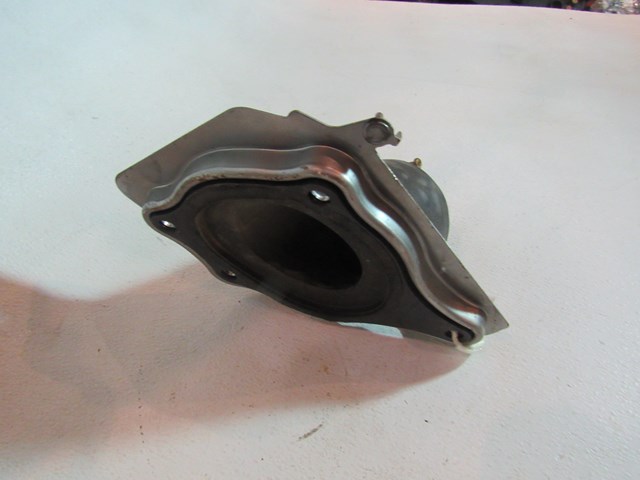 2007 2008 Infiniti G35 Sedan Steering Column Firewall Shroud