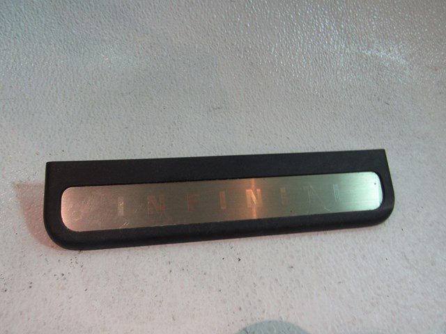 2007  2008 Infiniti G35 Sedan Rear RH Passenger Door Sill Kick Plate 769B2 JK000
