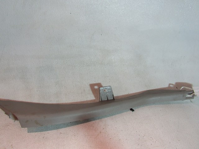 07 08  Infiniti G35 Sedan Rear RH Passenger Seat Finish Trim-Stone