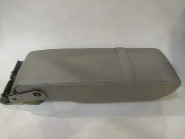2007 Infiniti G35x Sedan Rear Center Arm Rest-Stone
