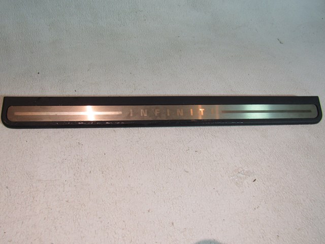 2007 Infiniti G35 Sedan Front RH Passenger Door Sill Kick Plate 769B0 JK600