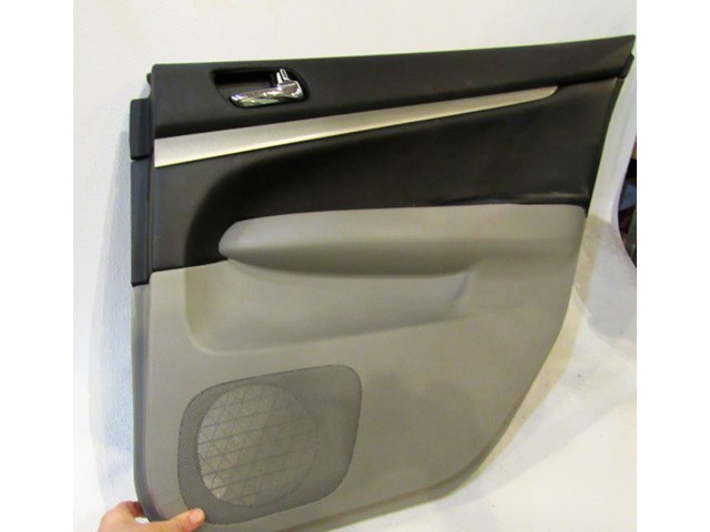 2007 Infiniti G35x Sedan Rear RH Passenger Door Panel-Stone