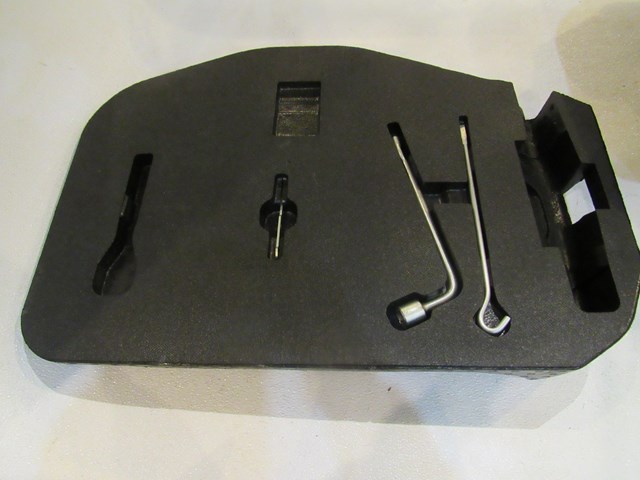 2007 Infiniti G35x Sedan Trunk Spare Spacer 84976JK10A