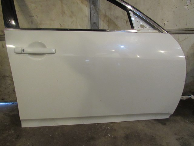 2007 Infiniti G35 Sedan Front RH Passenger Door Shell