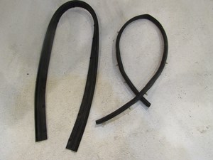 2004 Infiniti M45 Hood Seals