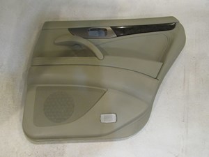 2004 Infiniti M45 Rear RH Passenger Door Panel