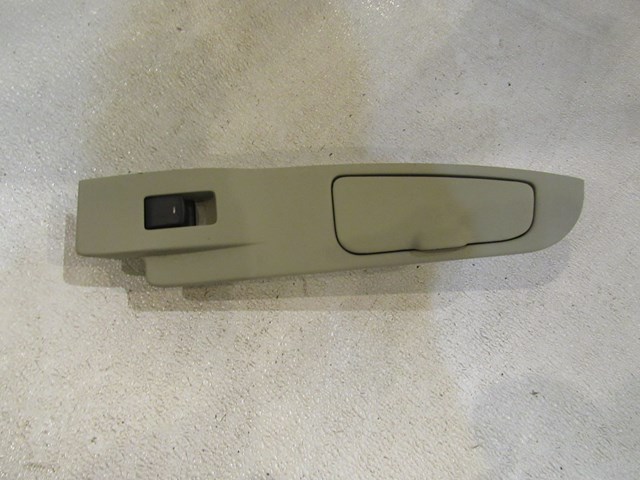 2004 Infiniti M45 Rear LH Driver Door Switch w/Trim 82961CR900