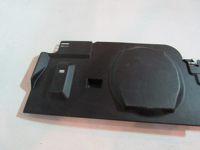 2003 2004 Infiniti M45 RH Passenger Under Dash Trim Panel 68920AR200