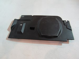 2003 2004 Infiniti M45 RH Passenger Under Dash Trim Panel 68920AR200